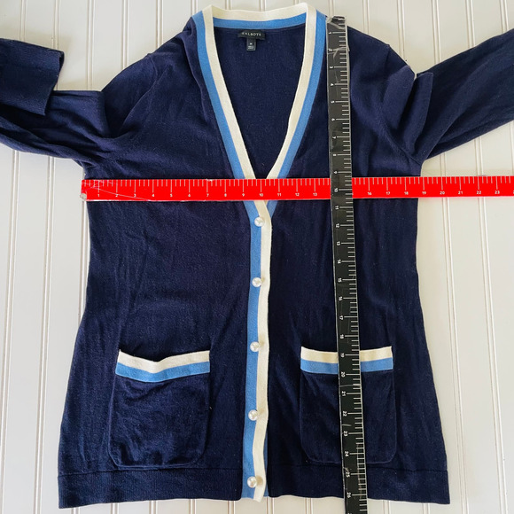Talbots Size M Pearl Buttons Navy Blue Sweater size M - Picture 9 of 11